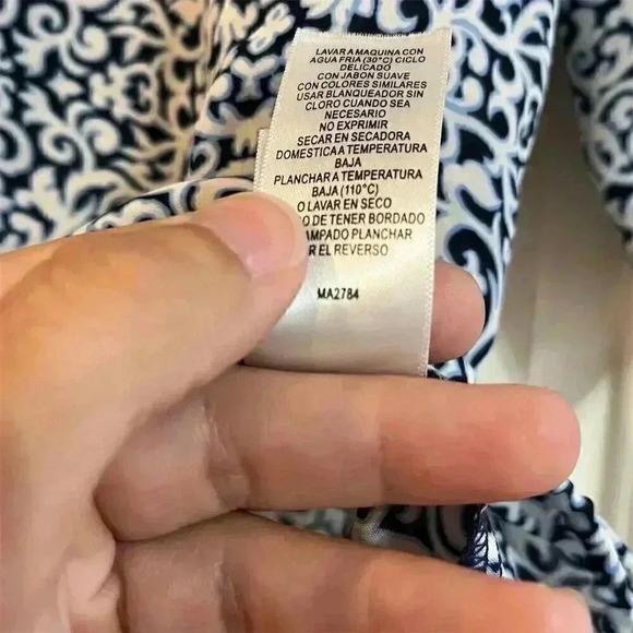 Laundry by Shelli Segal Women's Black Geometric Blouse Size S - Picture 7 of 7